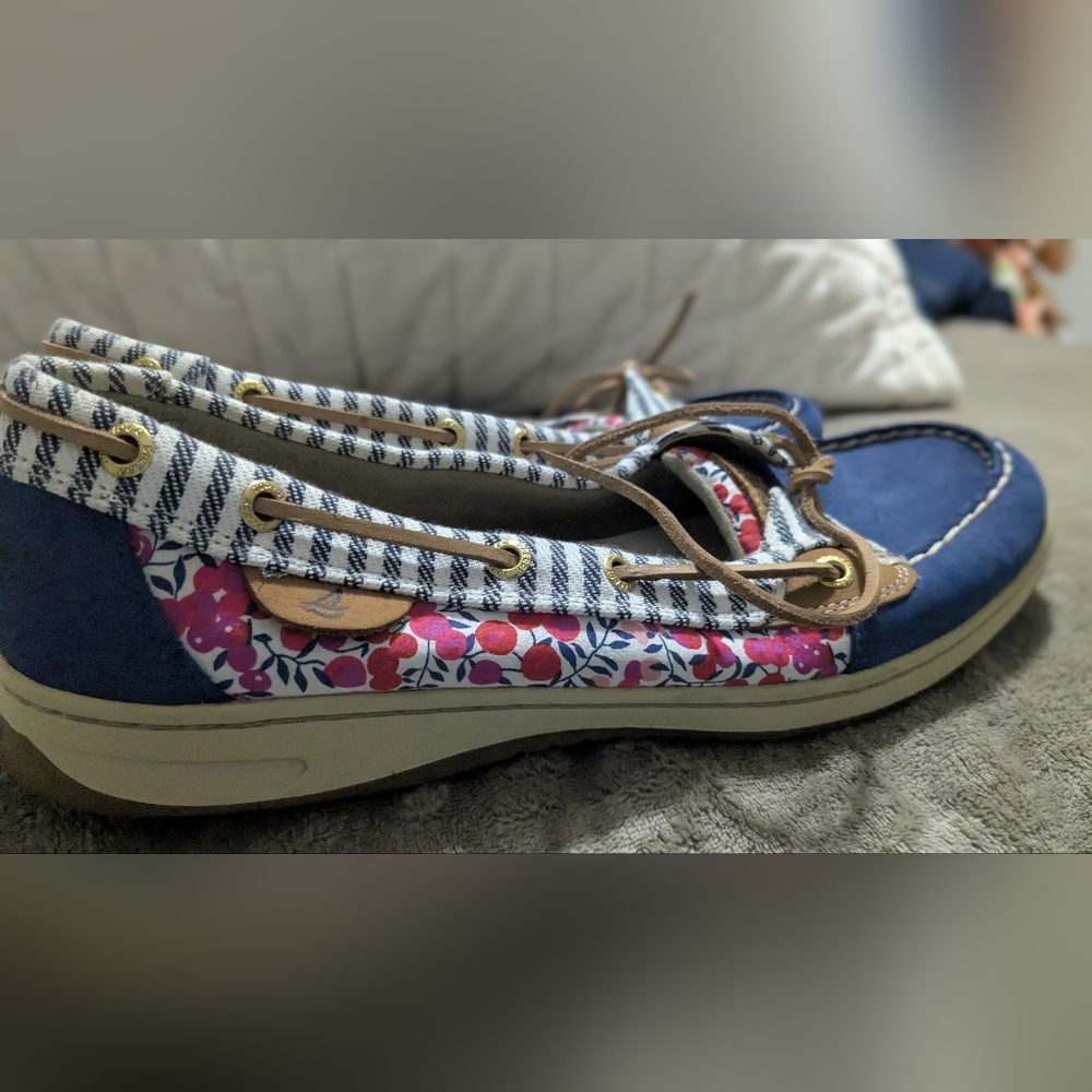 Sperry Navy Blue Floral Stripe Boat Shoes